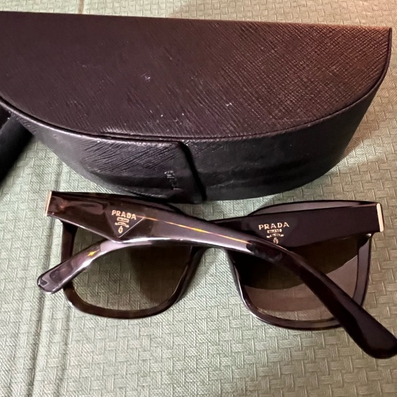 Prada Sunglasses with Case - Picture 8 of 8
